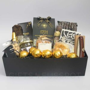 Biltong Nuts & Treats Ultimate Gift Box